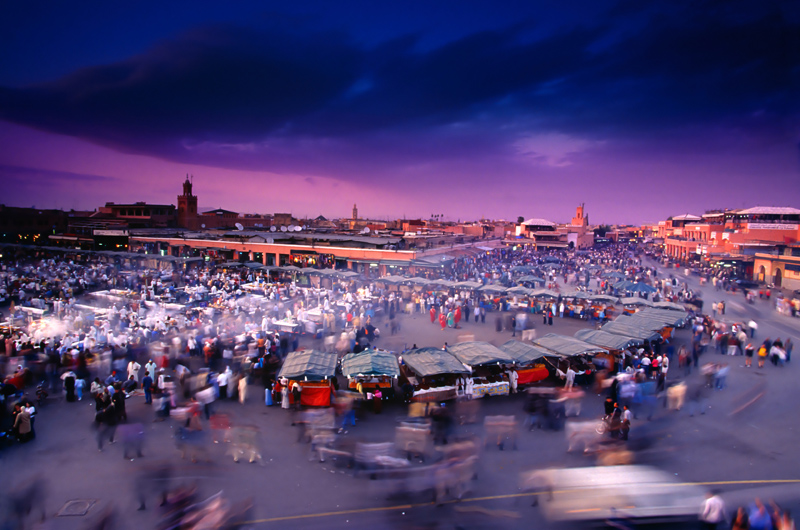 Marktplatz Djemma el Fna in Marrakesch, Marokko