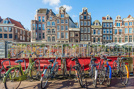 Amsterdam mobilizes for a clean, prosperous, sustainable future
