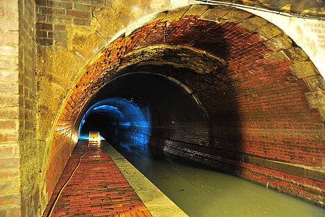 Asset Management zur Optimierung von Wasser- und Abwasserinfrastruktur